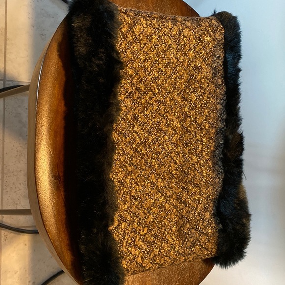 Ann Taylor reversible snood scarf New! - Picture 3 of 12